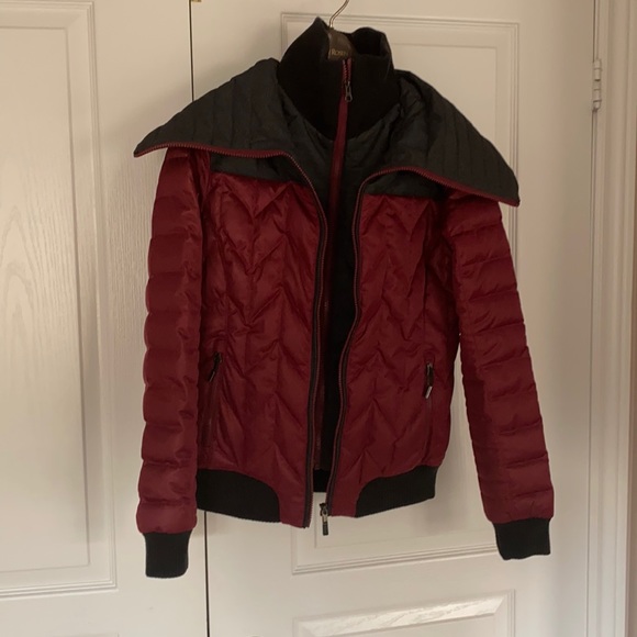 Lole- burgundy bomber jacket - size small - Picture 3 of 15